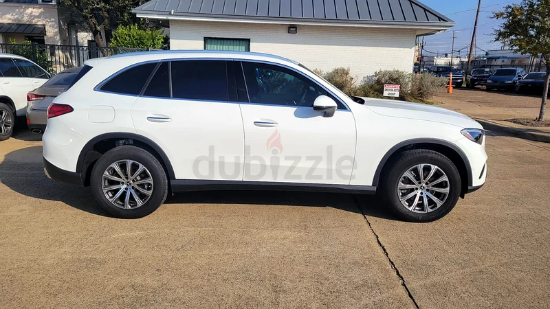 Brand New 2024 Mercedes GLC30063700563774978113