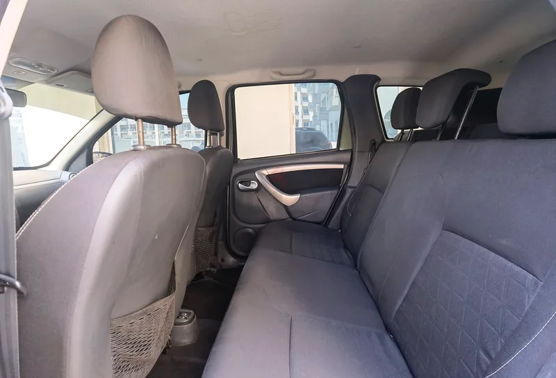 2015 GCC RENAULT DUSTER MID63700662515715114