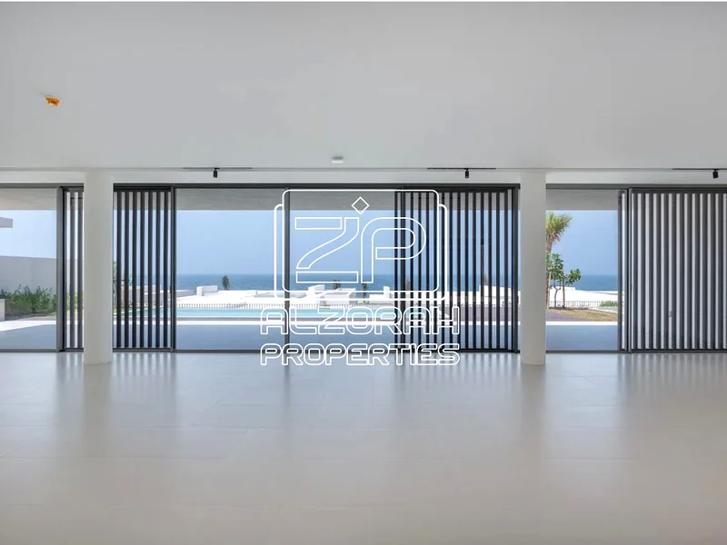 Ready | Sea View | Beach Access | 3rd Row Corner63879119004290110