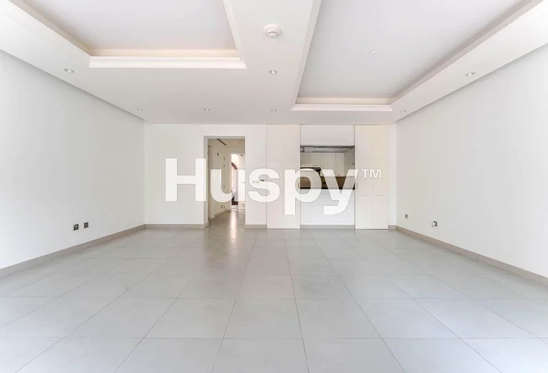 Golf Course Views | Vacant | Unfurnished63727973774467111