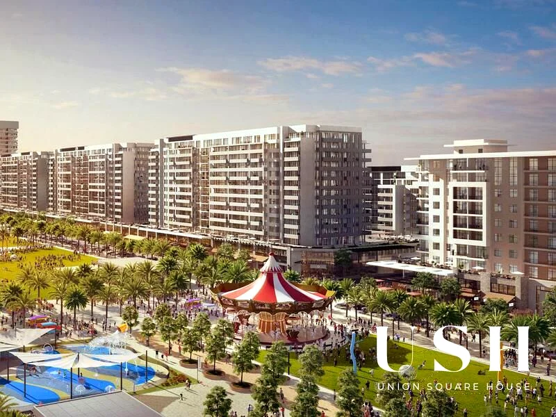 Genuine Resale | 2BR En-Suite + Powder + Laundry + Store | Blvd View | Walking to Main Central Park63950868677762110