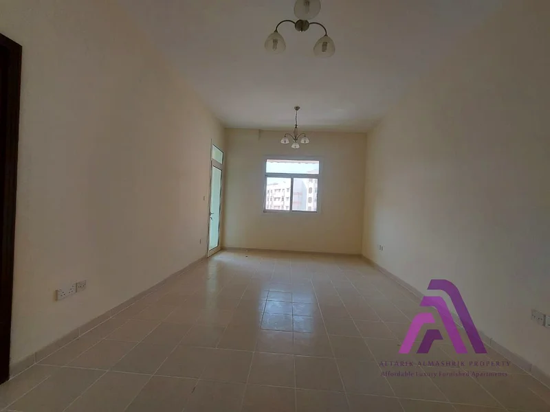 شقة بدون صيانة مكونة من غرفتي نوم في كلاستر الصين للإيجار بسعر 56 ألف63742936899075112