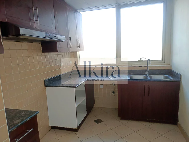 Vacant | 2 Bedroom | Prime Location63987522968705113