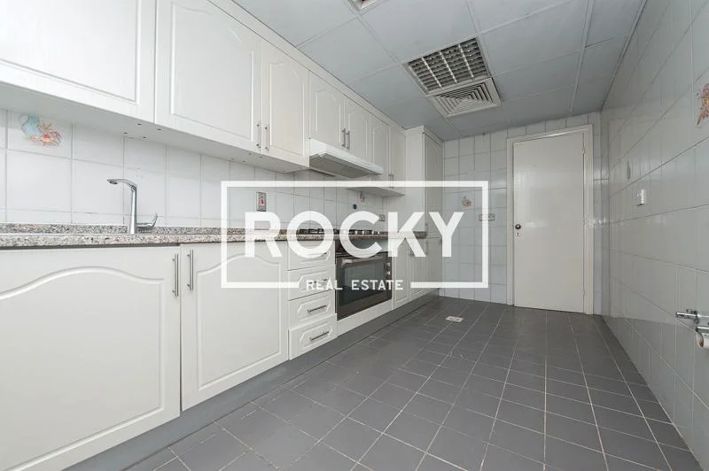3 B/R with Balcony | Pool, Gym & Sauna63767159823873114