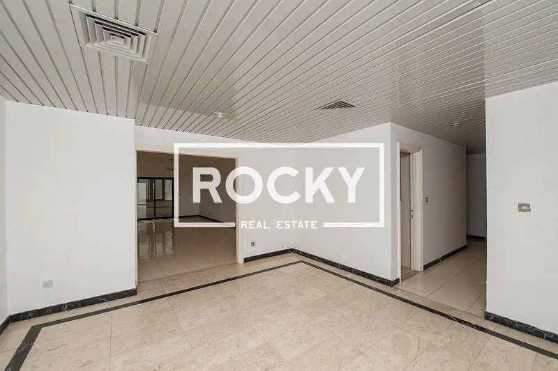 3 B/R with Balcony | Pool, Gym & Sauna63767159823873113