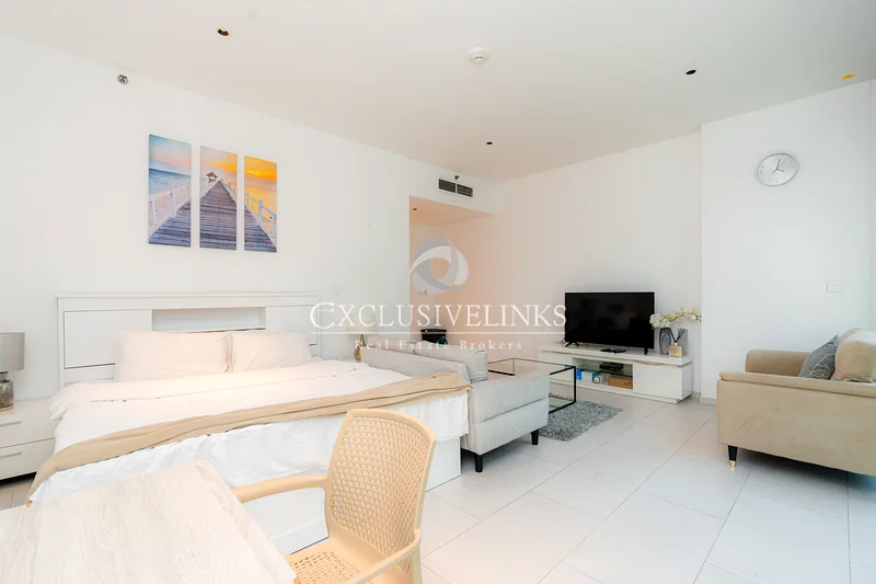Managed | Burj Khalifa View | Vacant63790342165635111