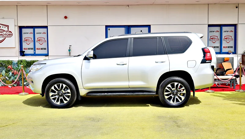 TOYOTA PRADO GXR 2022 | GCC SPECS | UNDER WARRANTY | AED 2880/MONTHLY | 0% DOWNPAYMENT BANK FINANCE.63700380872835113