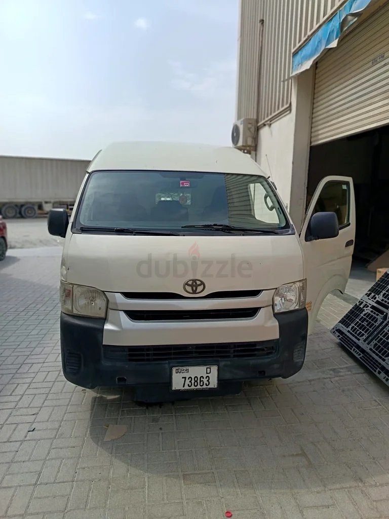 Toyota Hiace  Van63699049325059110