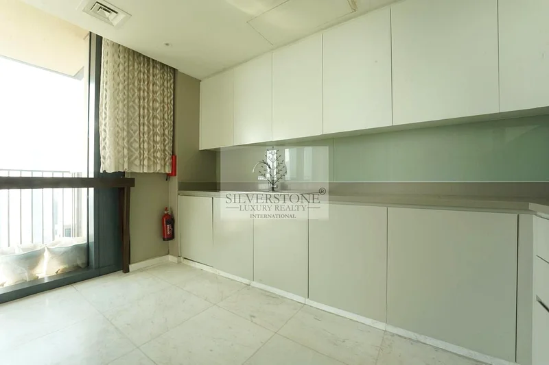 منظر بانورامي | طابق عالٍ | إطلالة على البحر63769348207362112