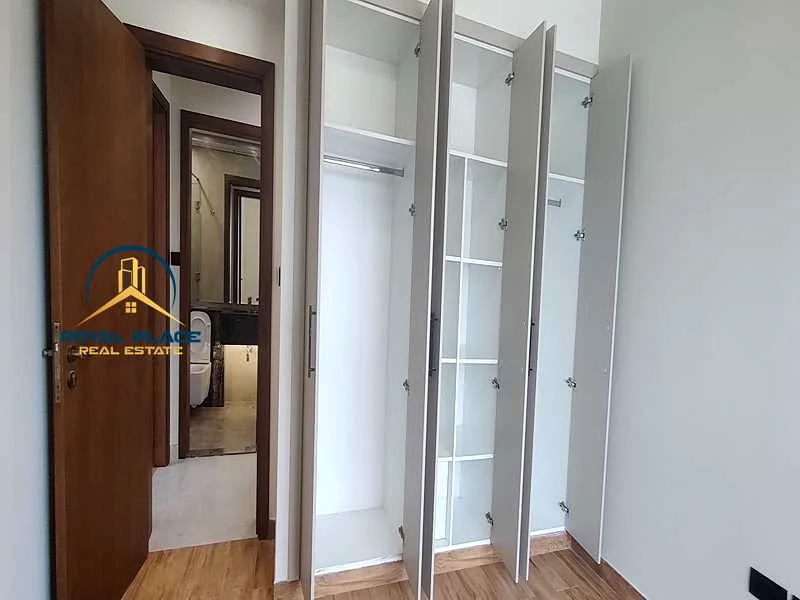 موقع متميز | طابق عالي | جديد بالكامل63763683805569112