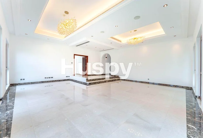 فيلا بجانب البحيرة | شاغرة | مسبح63808434233985113