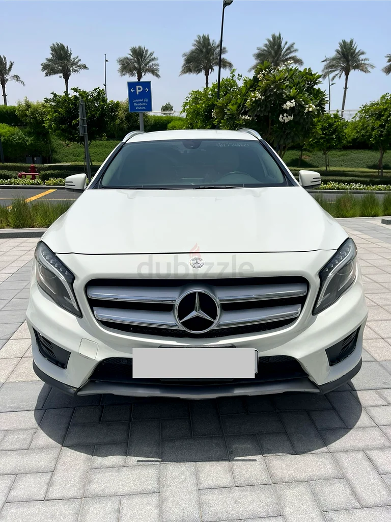 مرسيدس بنز جي إل إيه 25063699042448129110