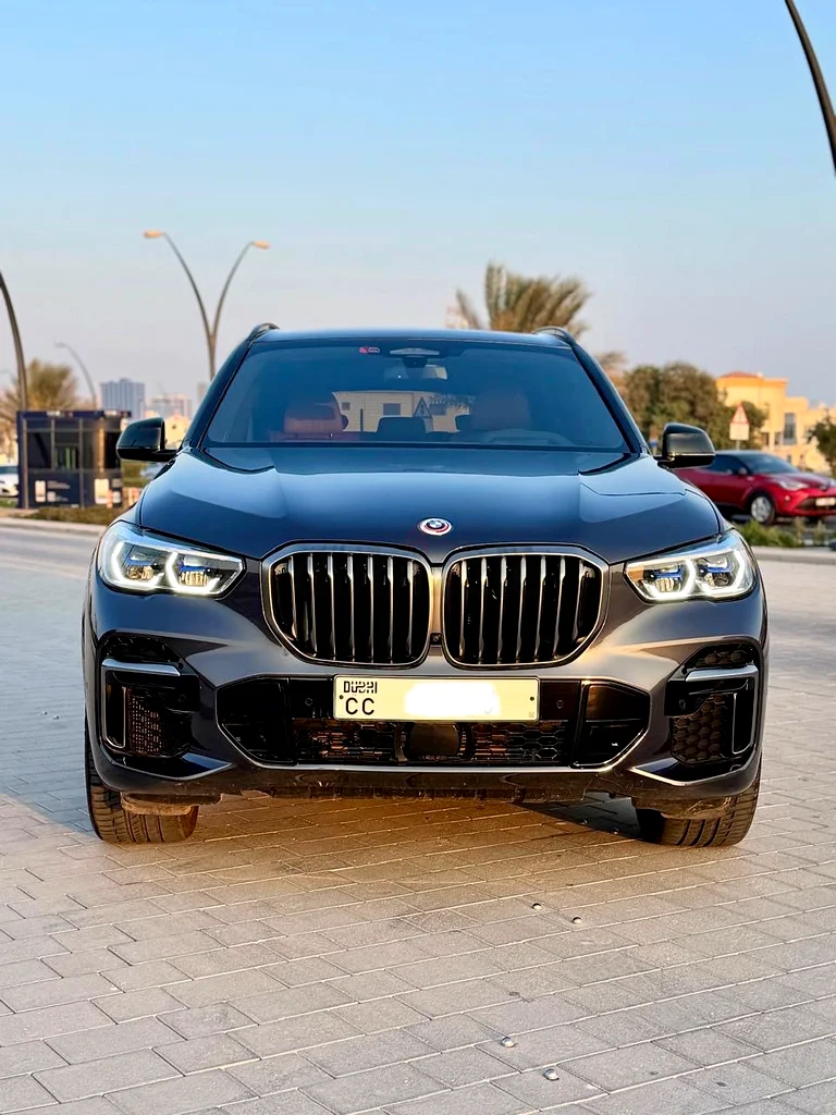 BMW X5 M50I 202363699053468162112