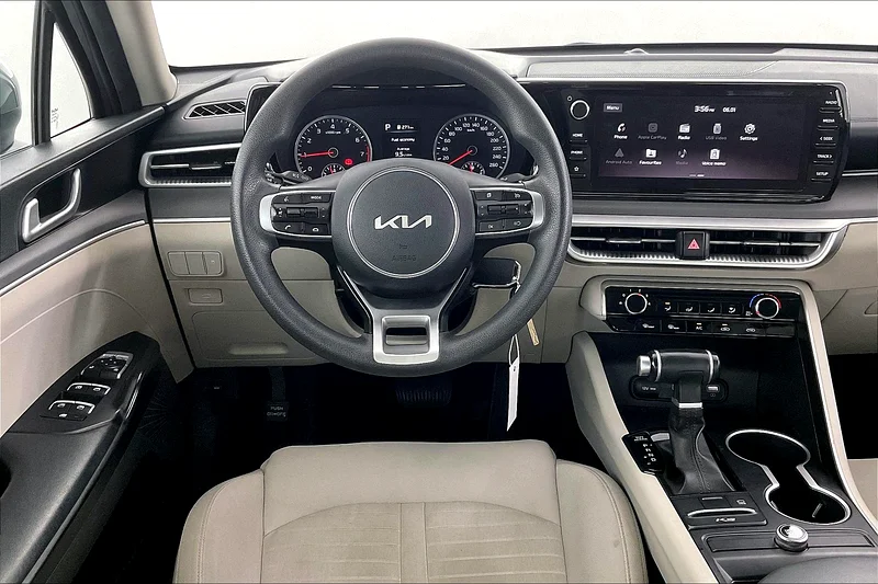 2022 Kia K5 LX  • Big Price Drop • 42609963699037542529113