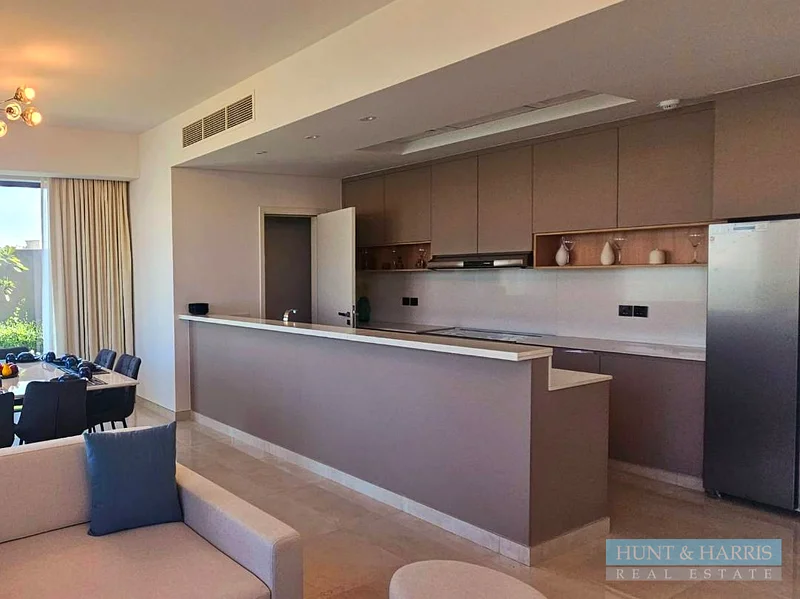 Canal Home - 2 Bedroom for Sale in Falcon Island Al Hamra Village63860240974850112