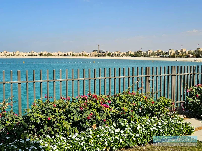 Canal Home - 2 Bedroom for Sale in Falcon Island Al Hamra Village63860240974850111
