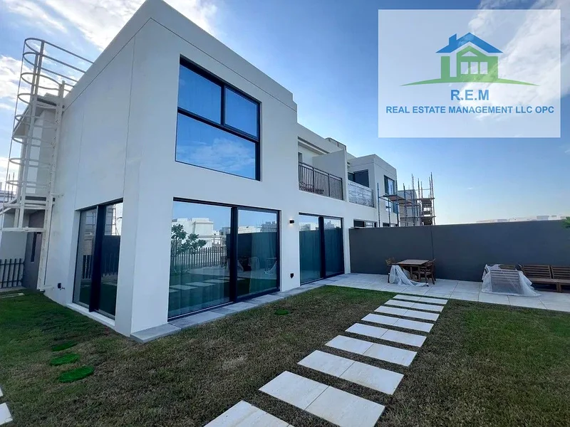 2 BEDROOM WITH MAIDS ROOM WITH SWIMMING POOL VIEW63860144177025112