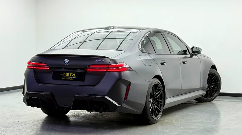 2025 BMW M5 Competition, 2030 BMW Warranty + Service Pack, Low Km, Excellent Condition, GCC63699045878403113