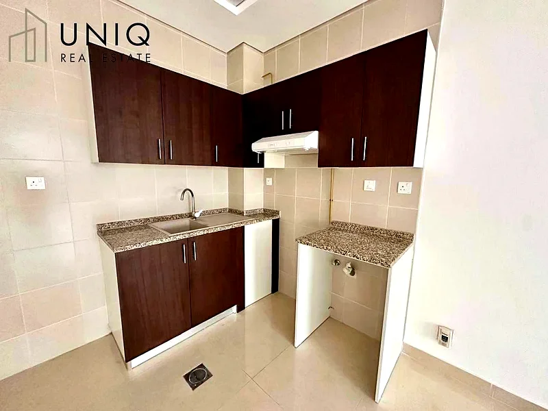 Studio | Ground Floor | Stunning Community View63918882951041114