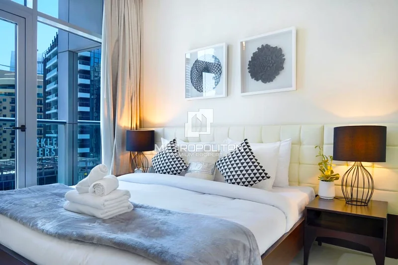Partial Marina View | Large Layout | Furnished63774814047874113