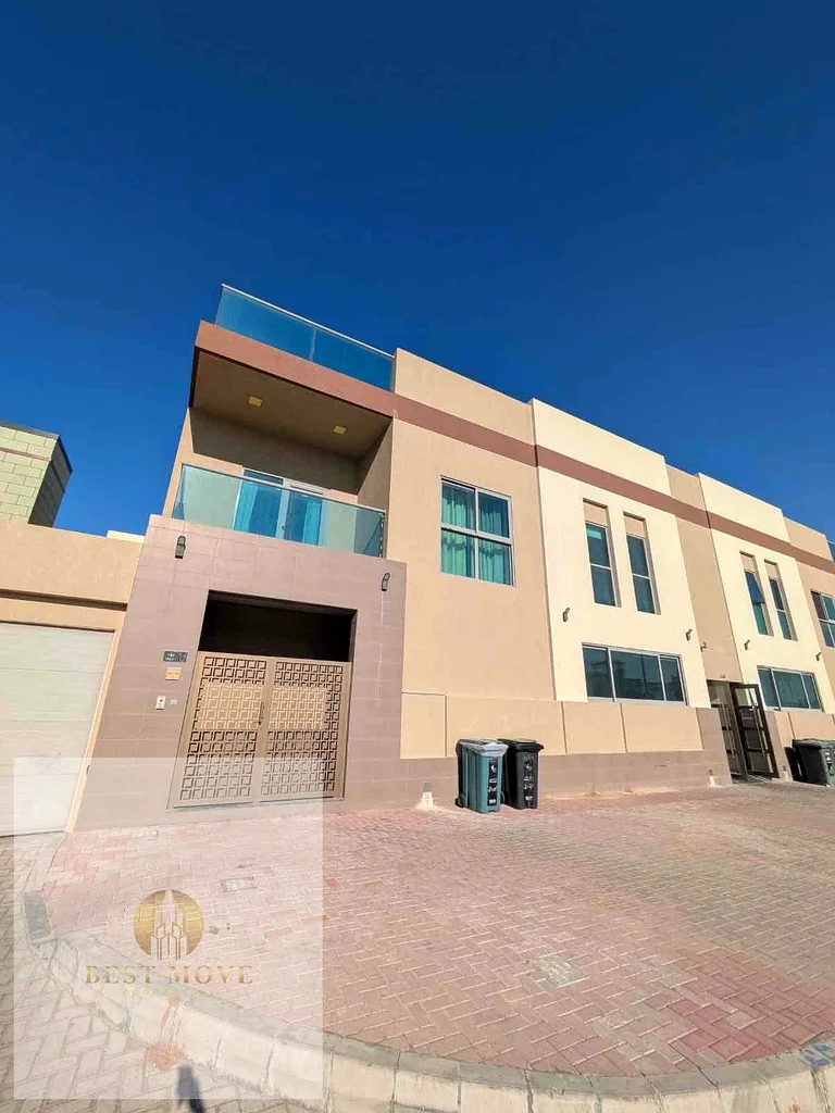 G+MEZZANINE|| PRIME LOCATION|| FAMILY ONLY63743312354818110