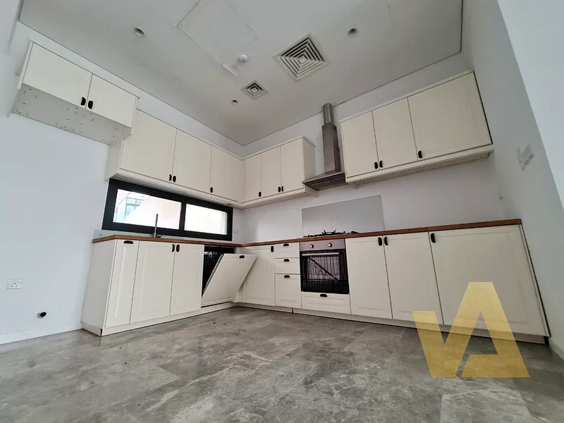 Amazing | Renovated Kitchen | with pool63778150344323111