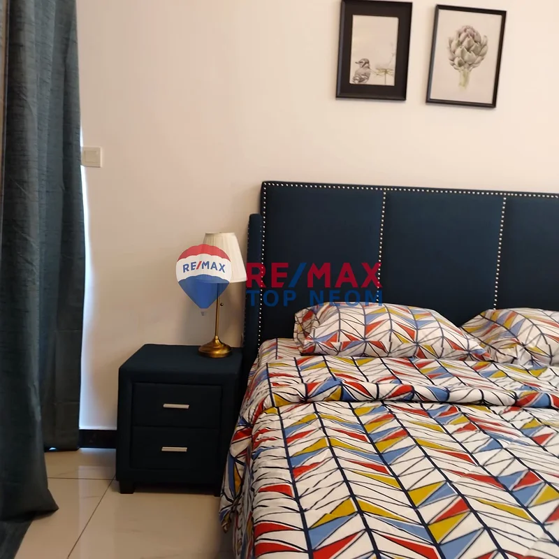واسع | عصري | صف عالي | مفروش بالكامل63786870899843112