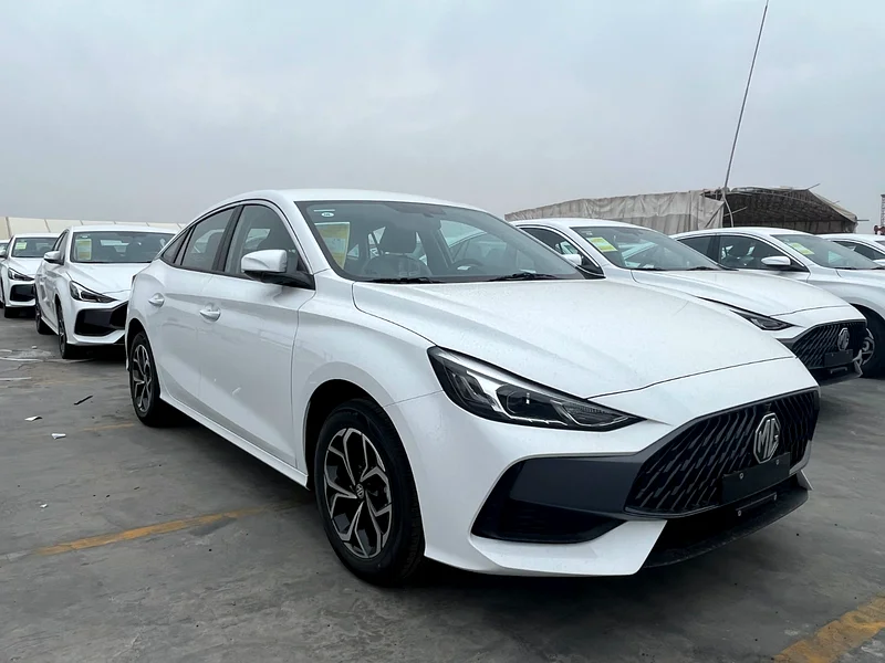 2025 MG5 MT 1.5L63699027379331111