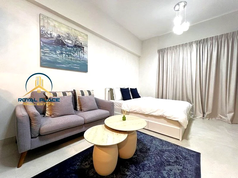 Contemporary Studio | Central Location | Ready63786225891713112
