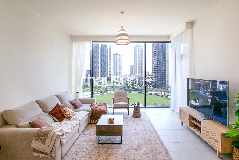 Park View | Vacant Soon | Sought After64025379340161113