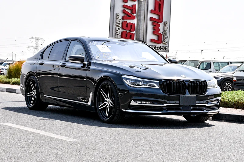 2017 - BMW 750I - IMMACULATE CONDITION - ONLY 66,000 KM DONE63699047649281110