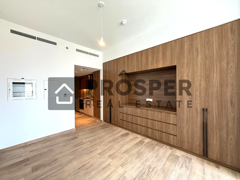 Brand new | Prime location | Flexible cheques | Exclusive | modern design63789386508290110