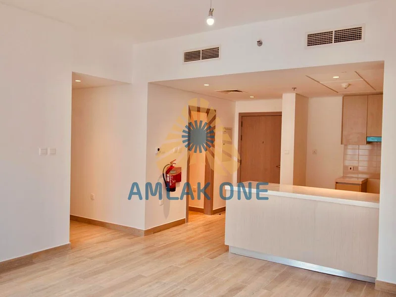 Partial Canal View| Neat Layout| Balcony| Buy Now63849020862338113