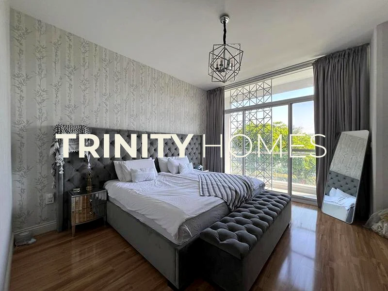 Fully Upgraded Unit | Single Row | Semi-Detached63925859590915112