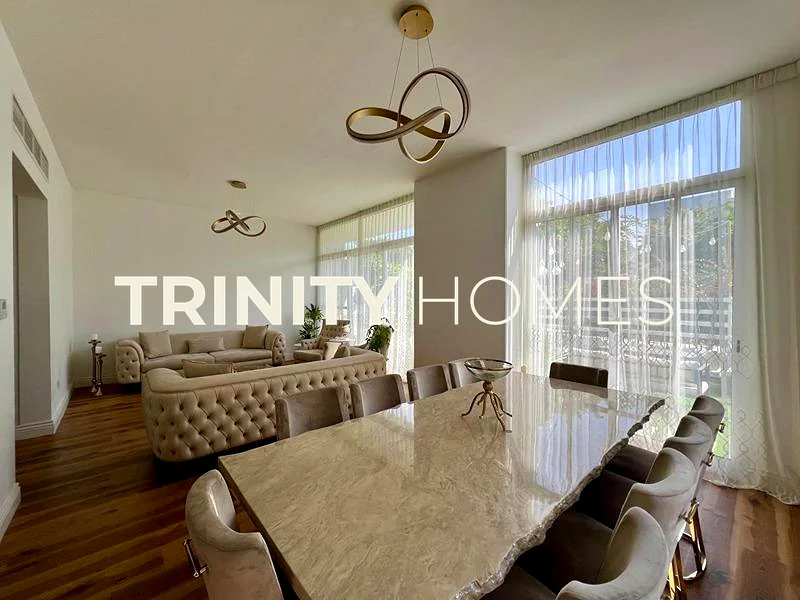 Fully Upgraded Unit | Single Row | Semi-Detached63925859590915113