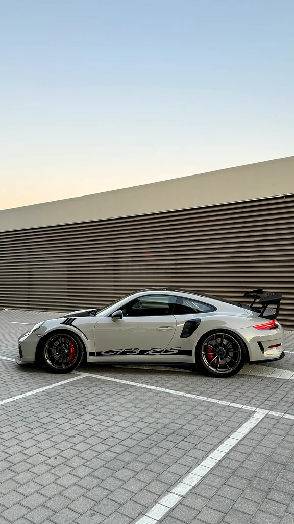 Porsche 911 GT3 RS weissach63699039089539112