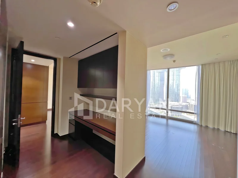 Generous-sized | Prestigious Address | High Floor63772345859586113