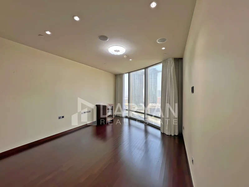 Generous-sized | Prestigious Address | High Floor63772345859586110