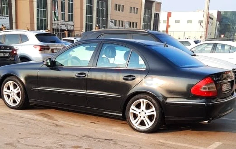 مرسيدس بنز E280 - الطراز المميز - موديل 2008 - حالة جيدة جداً63699044006274113