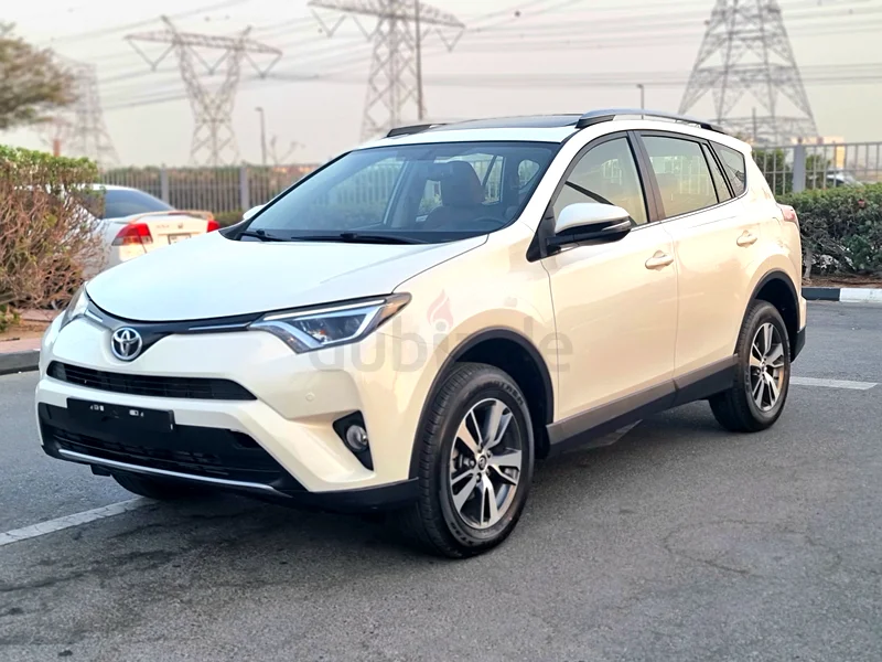 TOYOTA RAV 4 2018 MODEL GCC SPECS VX PERFECT CONDITION WITH SUNROOF63699051839105110