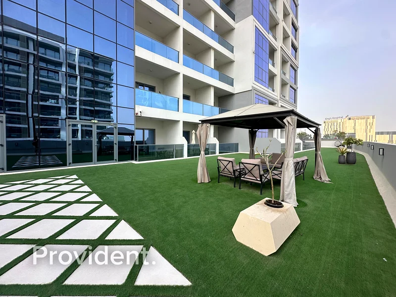 Close to park | Vacant | No agents | Amazing Views64043126184451110