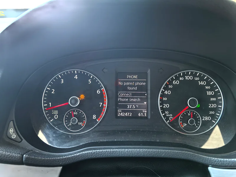 VOLKSWAGEN PASSAT SE, 2.5L,HIGH POWER,MINT CONDITION63700661944321114