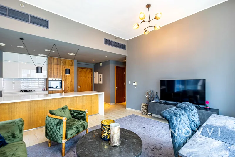 Well Furnished | Vacant | Park and Community Views64016046871809112