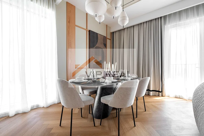 Upgraded| Vacant | Park view64024949671425114