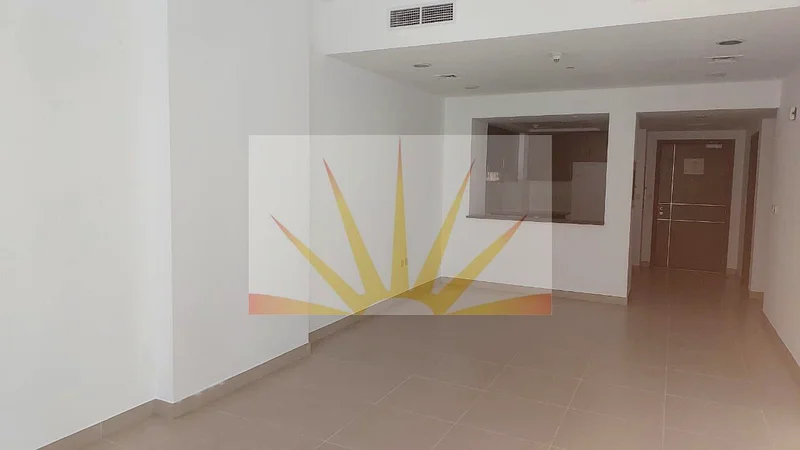 شقة واسعة مكونة من غرفتي نوم + غرفة خادمة | إطلالة جزئية على القناة | برج دبي وارف 363728264697475114
