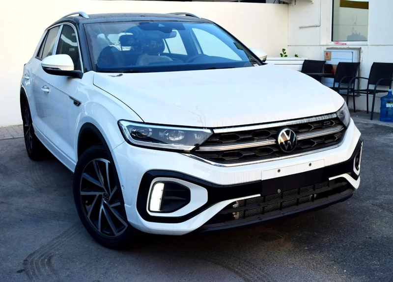 VOLKSWAGEN TROC 2025 FULL OPTIONS63699033864193110