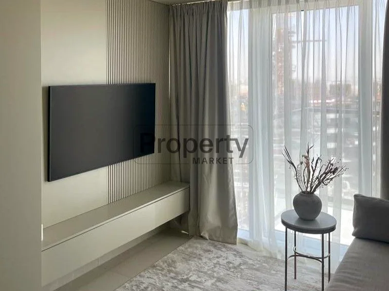 مؤثث بالكامل | طابق عالي | مُحدّث | شاغر63972218125441111