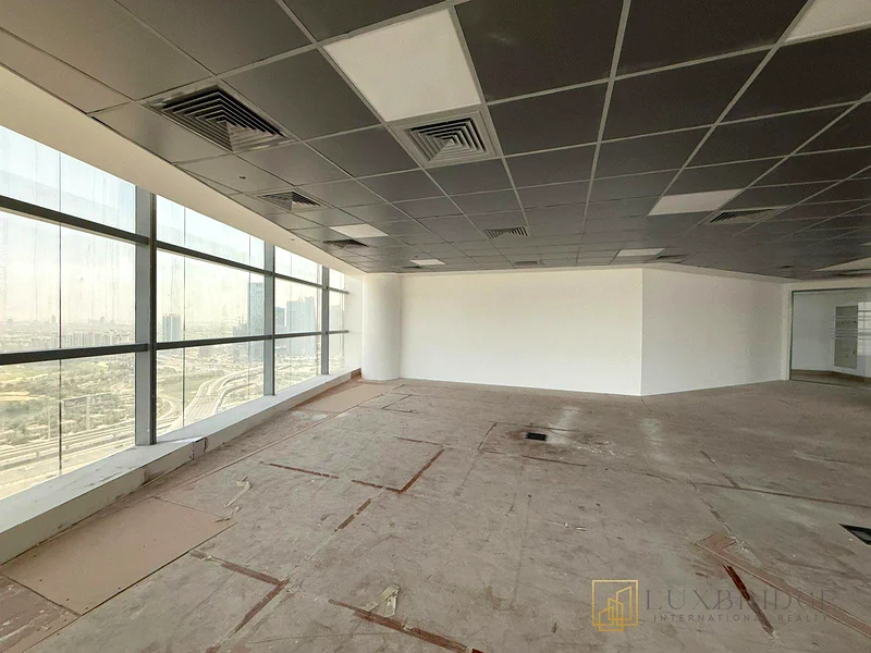 Spacious | Prime Location | Landmark View64064021766531112