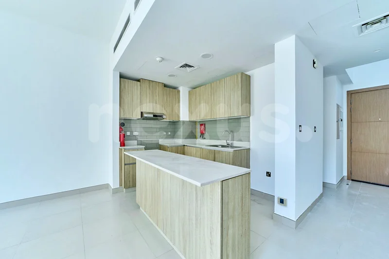 Duplex | Spacious | Vacant | Single Row63751021266690113