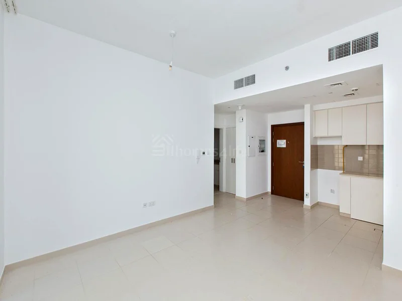 1 BHK | Zahra 3b | Pool-View63736812147330112
